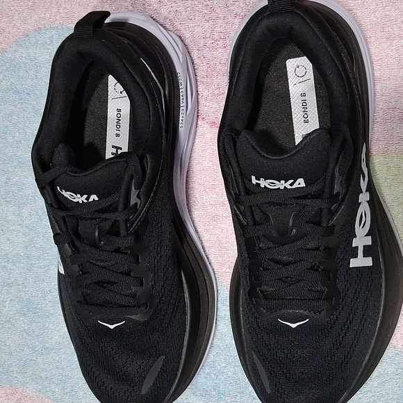 Hoka One One Women's Bondi 8 Size 7B Running Shoes - Picture 7 of 8